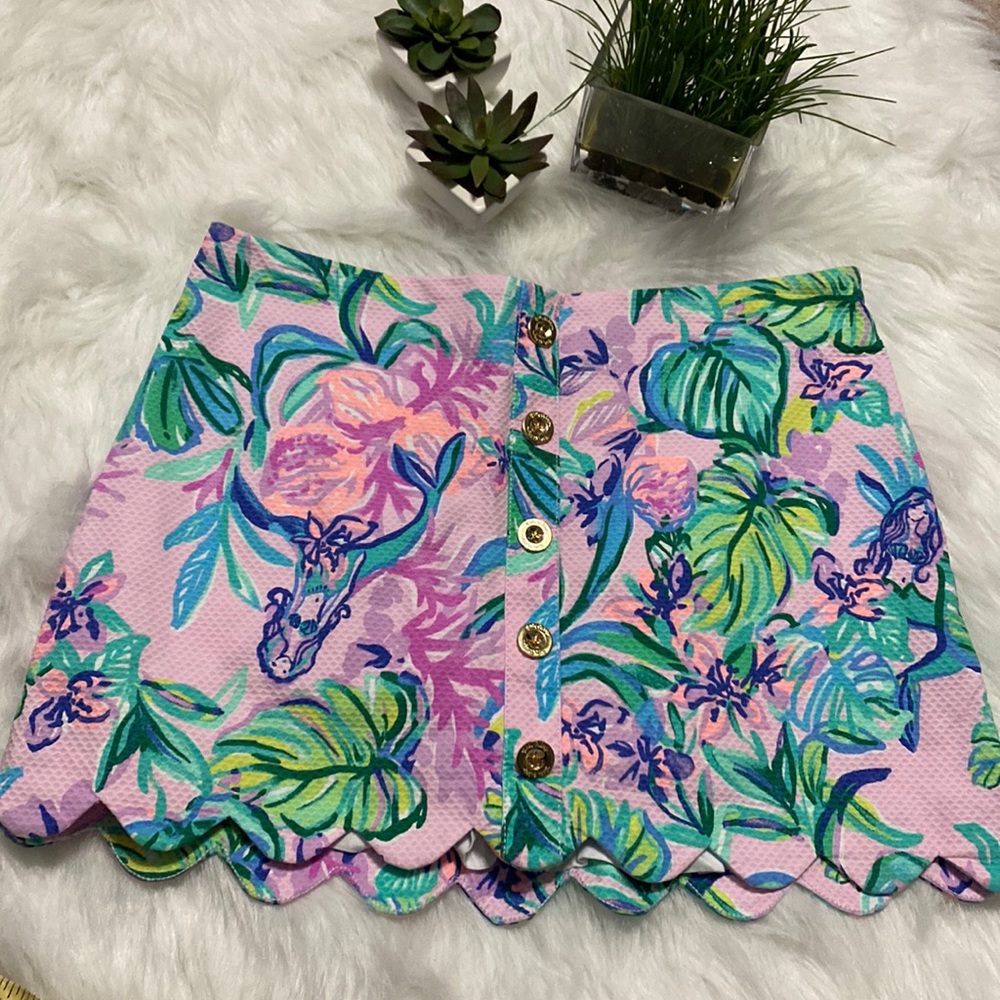 Lilly scalloped skort